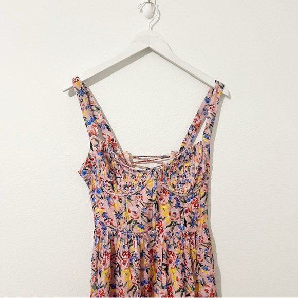 NEW ASTR Kelby Coset Midi Dress Pink Floral Revolve Size Medium M - Picture 3 of 7